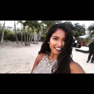 Meet your Posher, Mel